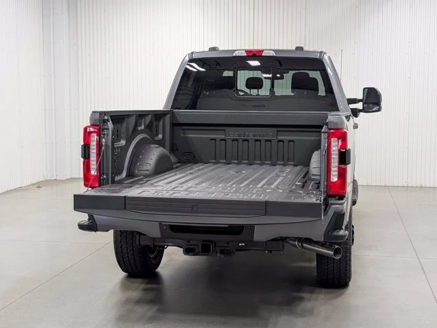 New 2027 Carbonized Gray Metallic Ford F-250® XLT image 62