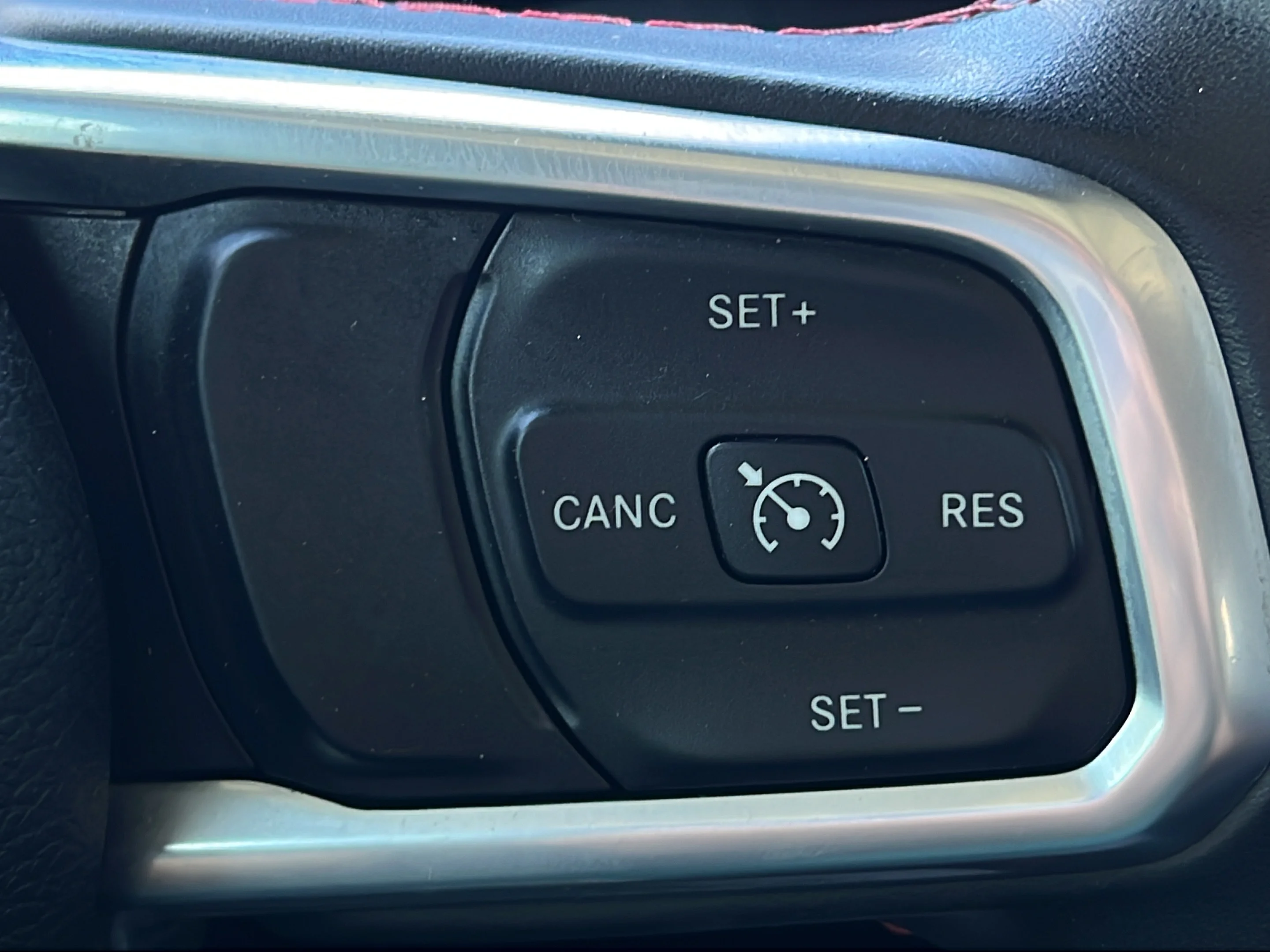 Used 2020 Granite Crystal Metallic Clearcoat Jeep Rubicon image 20