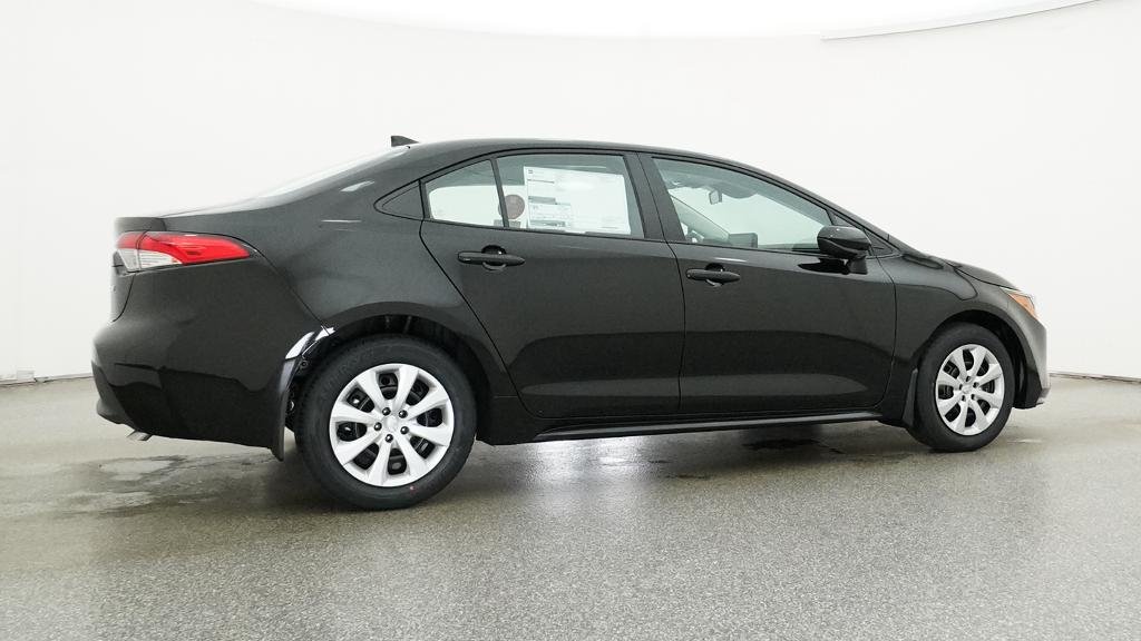 New 2027 Inked Toyota LE image 15