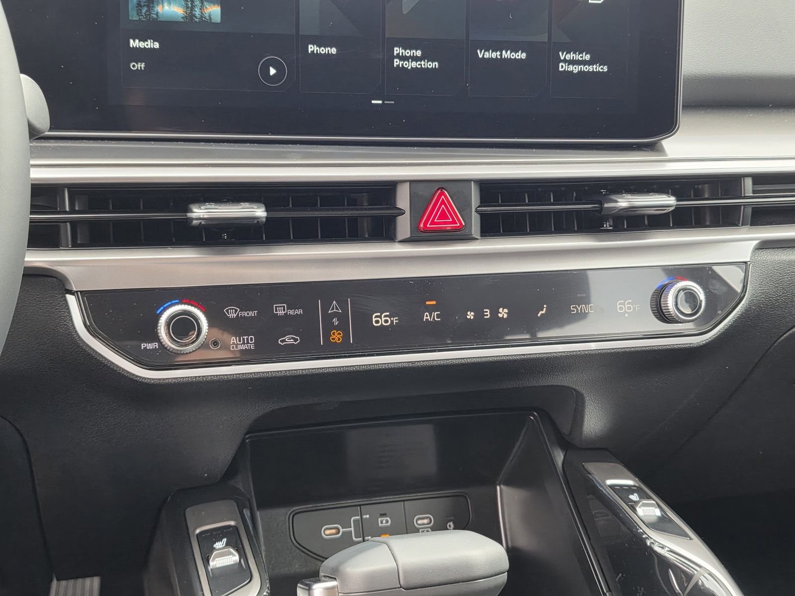 New 2026 Black Kia S image 19