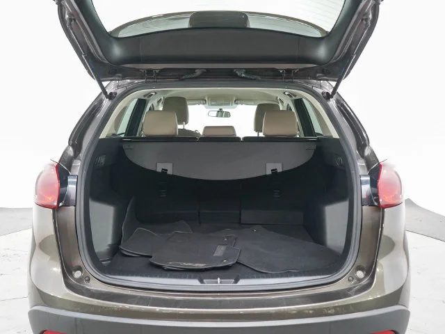 Used 2016 Titanium Flash Mica Mazda Touring image 16