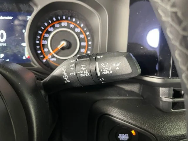 Used 2026 White/off-white Jeep Sport S image 24
