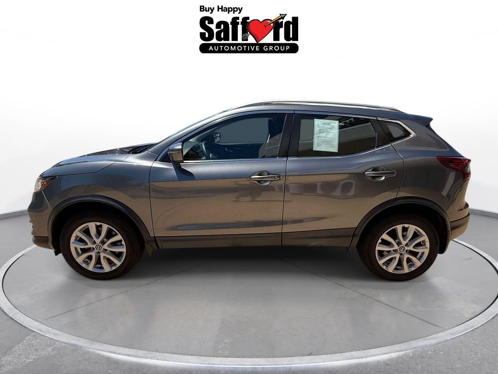 Used 2020 Gray Nissan SV image 4