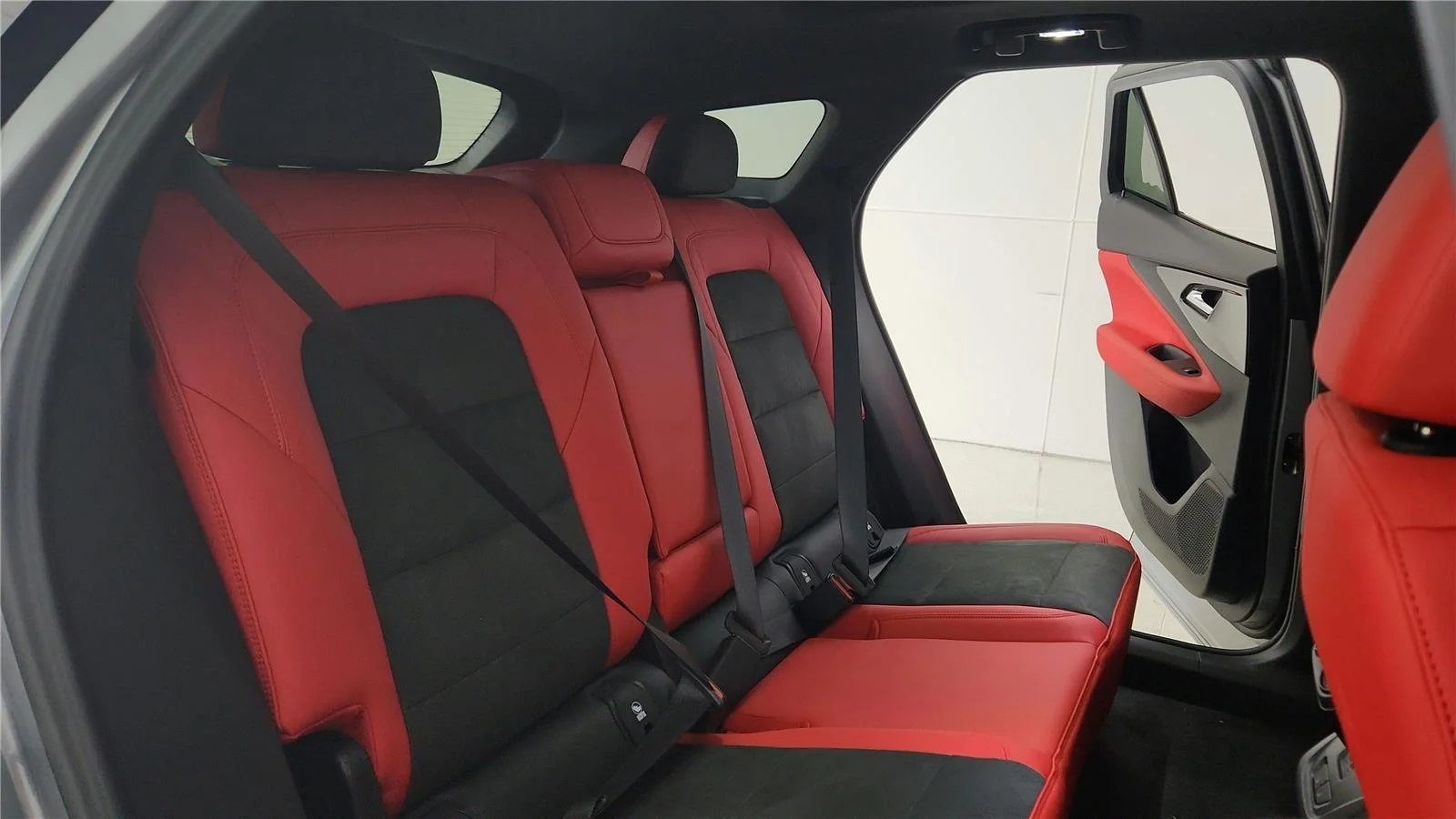 2025 Chevrolet Blazer EV RS - Photo 52