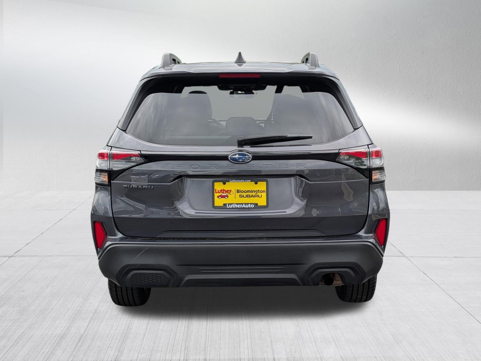 Used 2025 Magnetite Gray Metallic Subaru Premium image 6