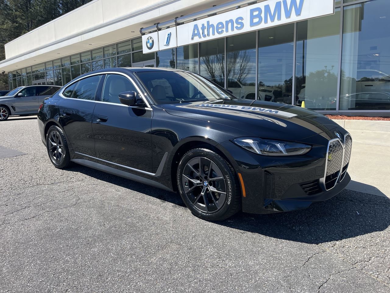 Used 2026 Black Sapphire Metallic BMW eDrive40 image 2