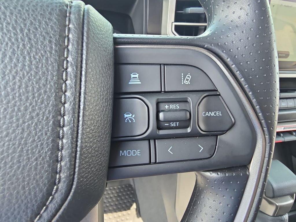 Used 2026  Toyota SR5 image 18