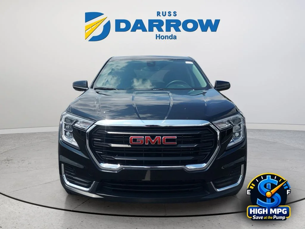 Used 2024 Black GMC SLE image 8