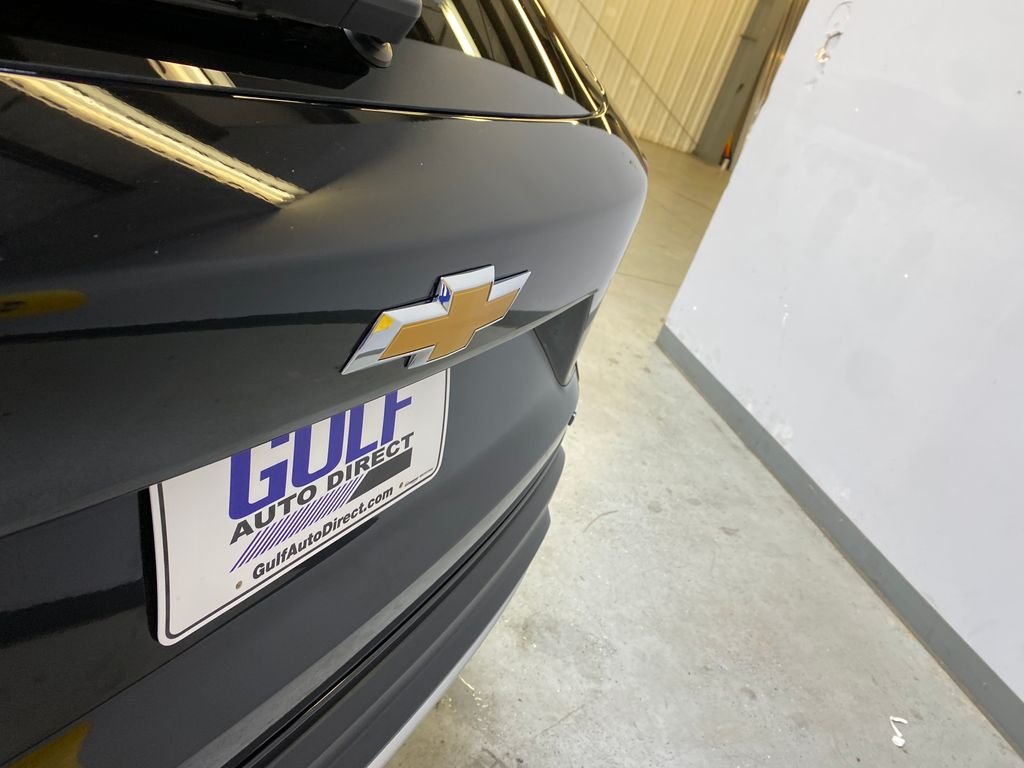 Used 2025 Black Chevrolet LT image 15