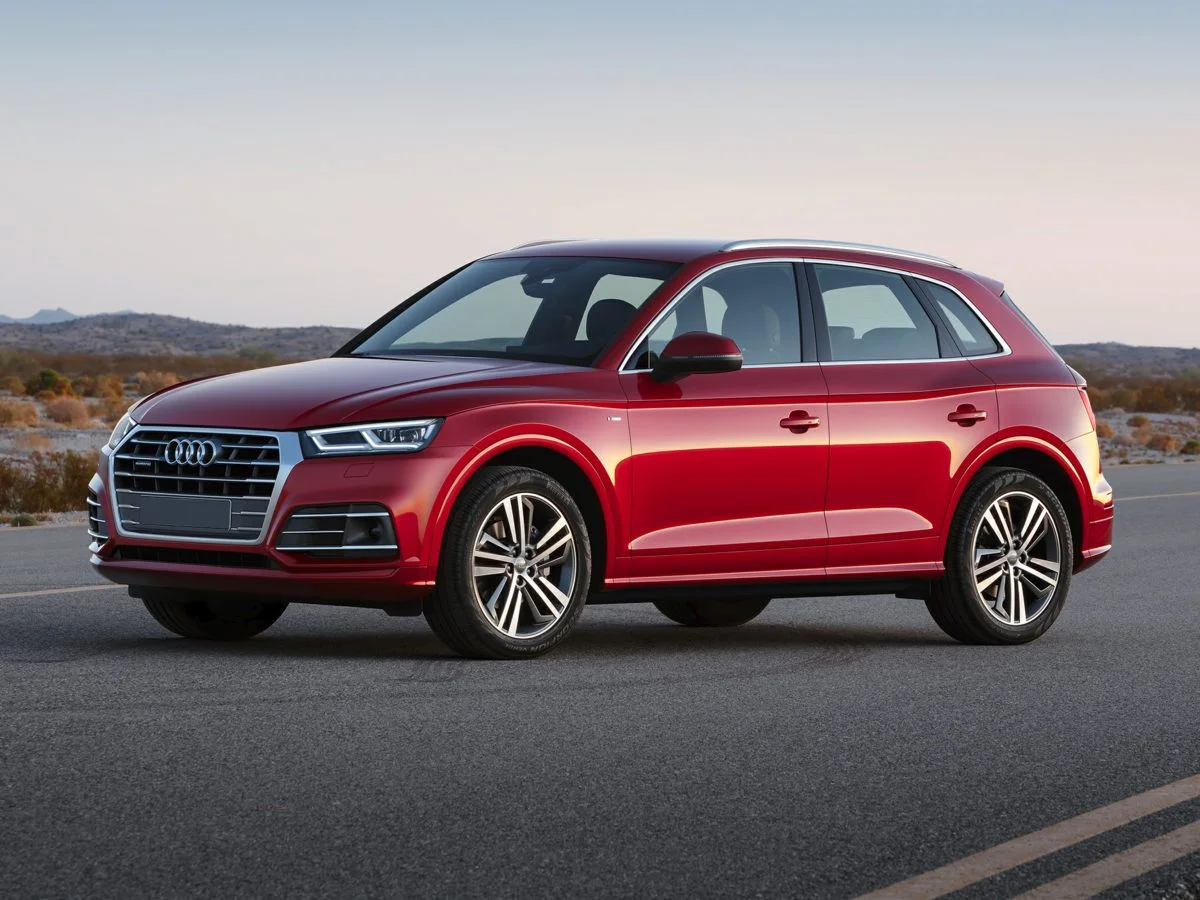 2019 Audi Q5 2.0T quattro S tronic Premium Plus's photo