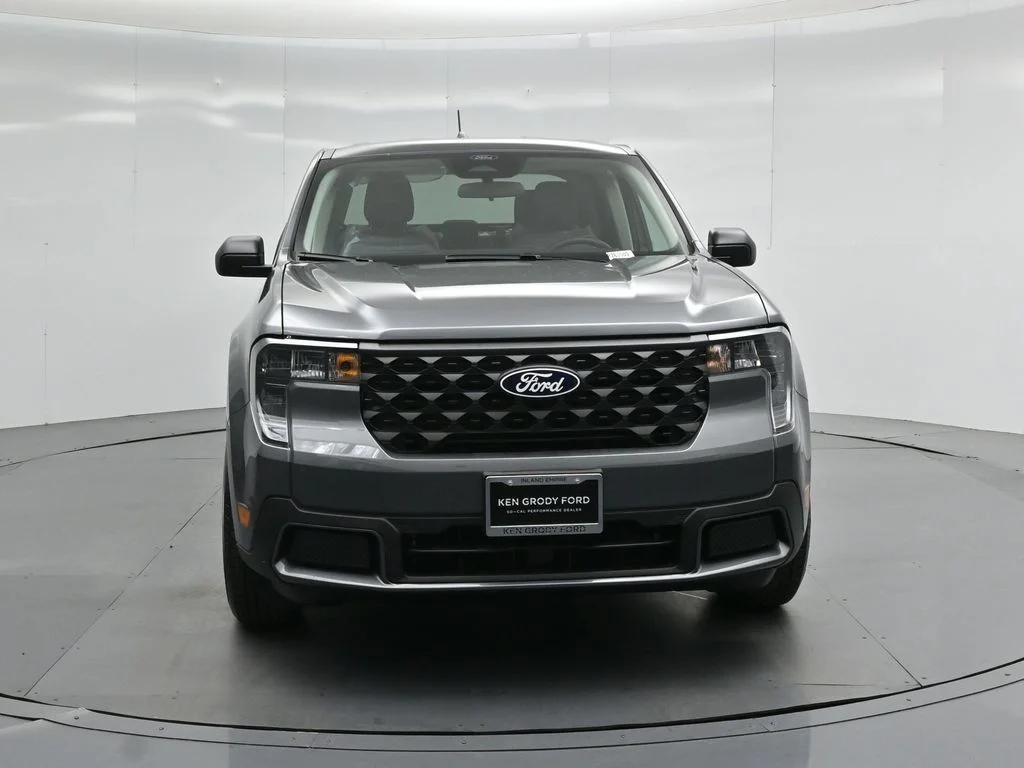 New 2026 Carbonized Gray Metallic Ford XLT image 47