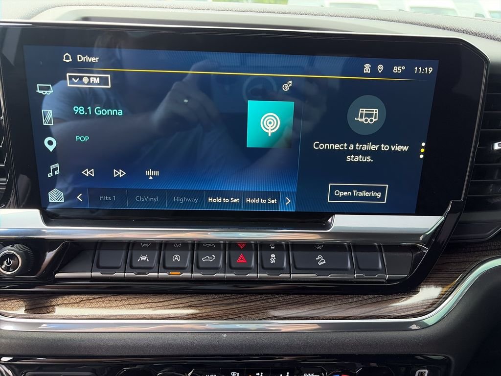 Used 2025 Gray Chevrolet RST image 24
