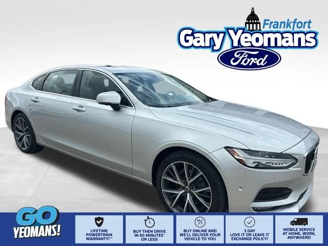 2018 Volvo S90 T5 Momentum AWD's photo