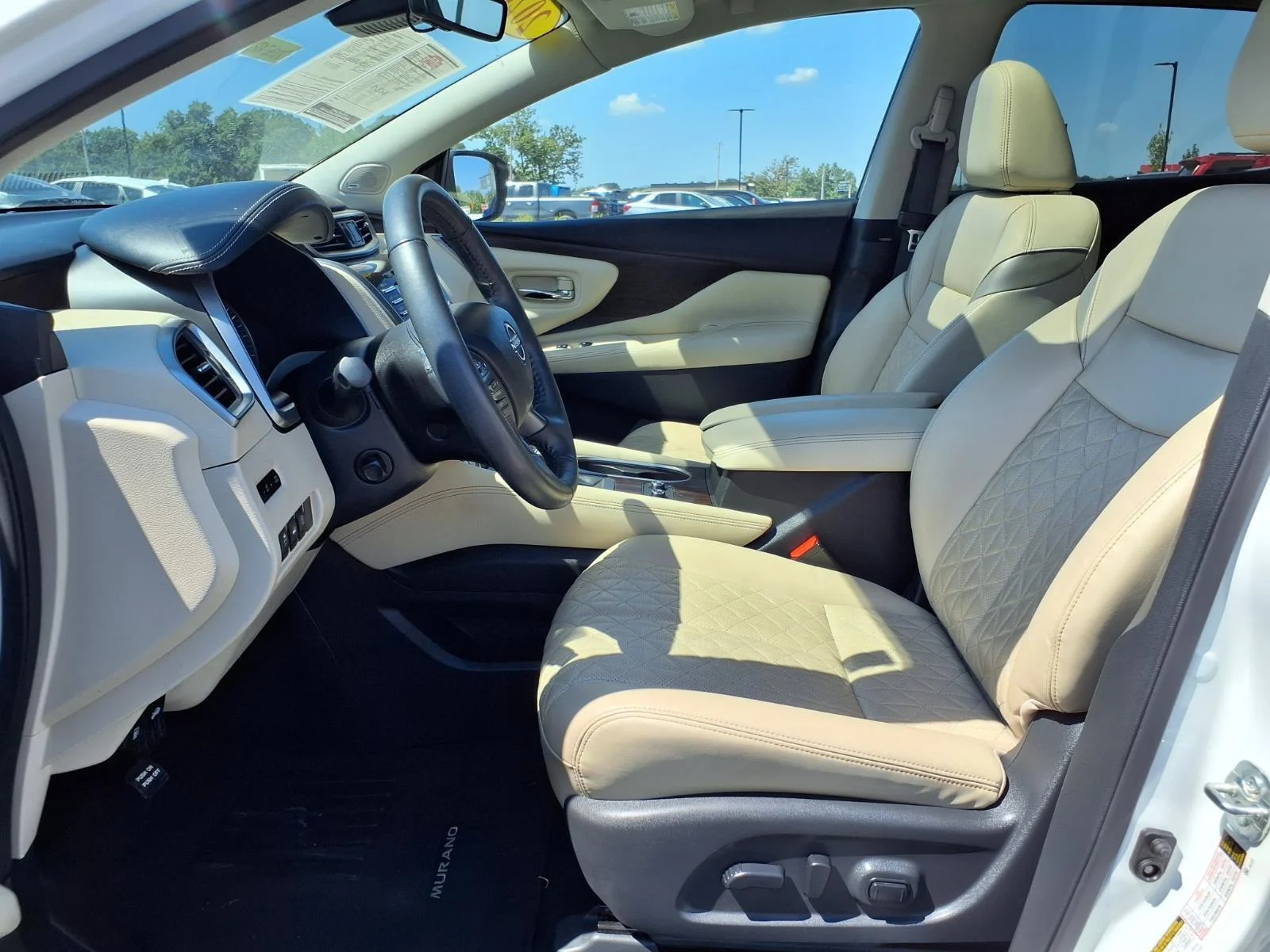 Used 2024 Pearl White Tricoat Nissan Platinum image 17