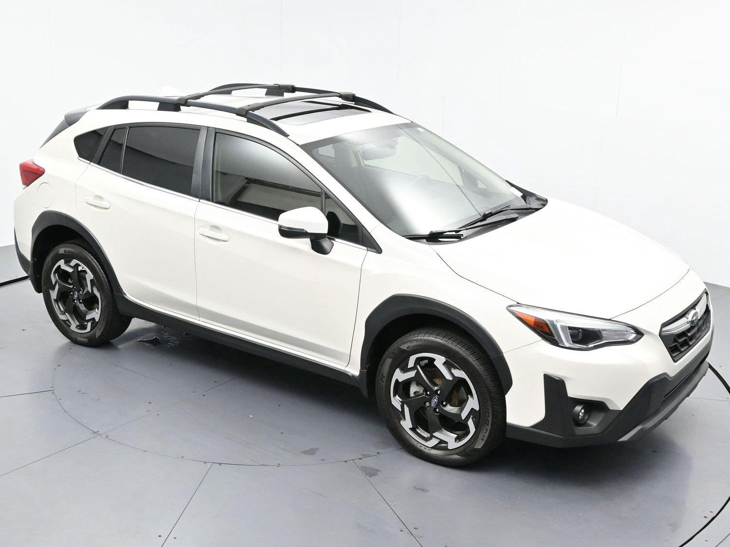 Used 2022 Crystal White Pearl Subaru Limited image 36