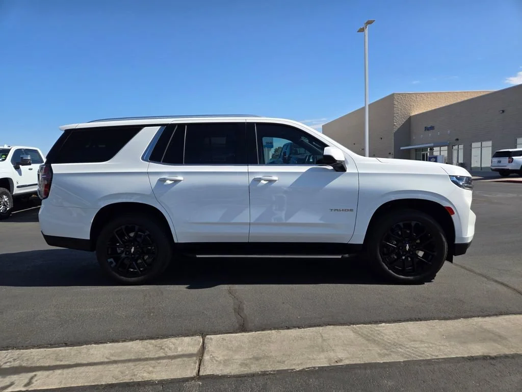 Used 2024 Summit White Chevrolet LS image 7