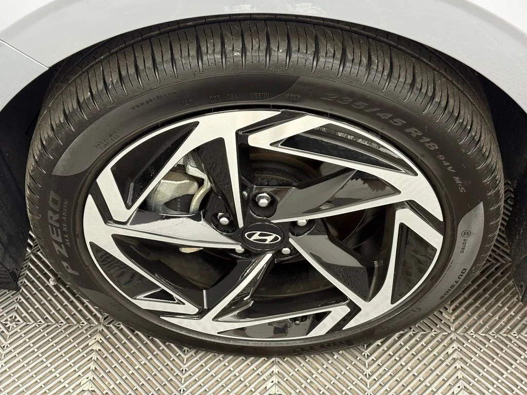 Used 2026 Transmission Blue Hyundai SEL Sport image 11