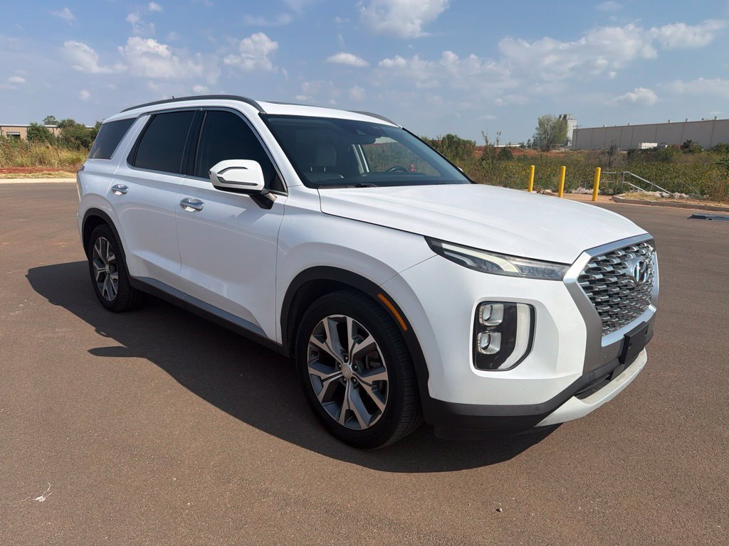 Used 2020 Hyper White Hyundai SEL image 5