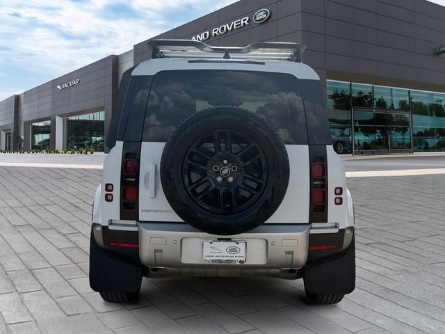 Certified Used 2025 White Land Rover S image 4