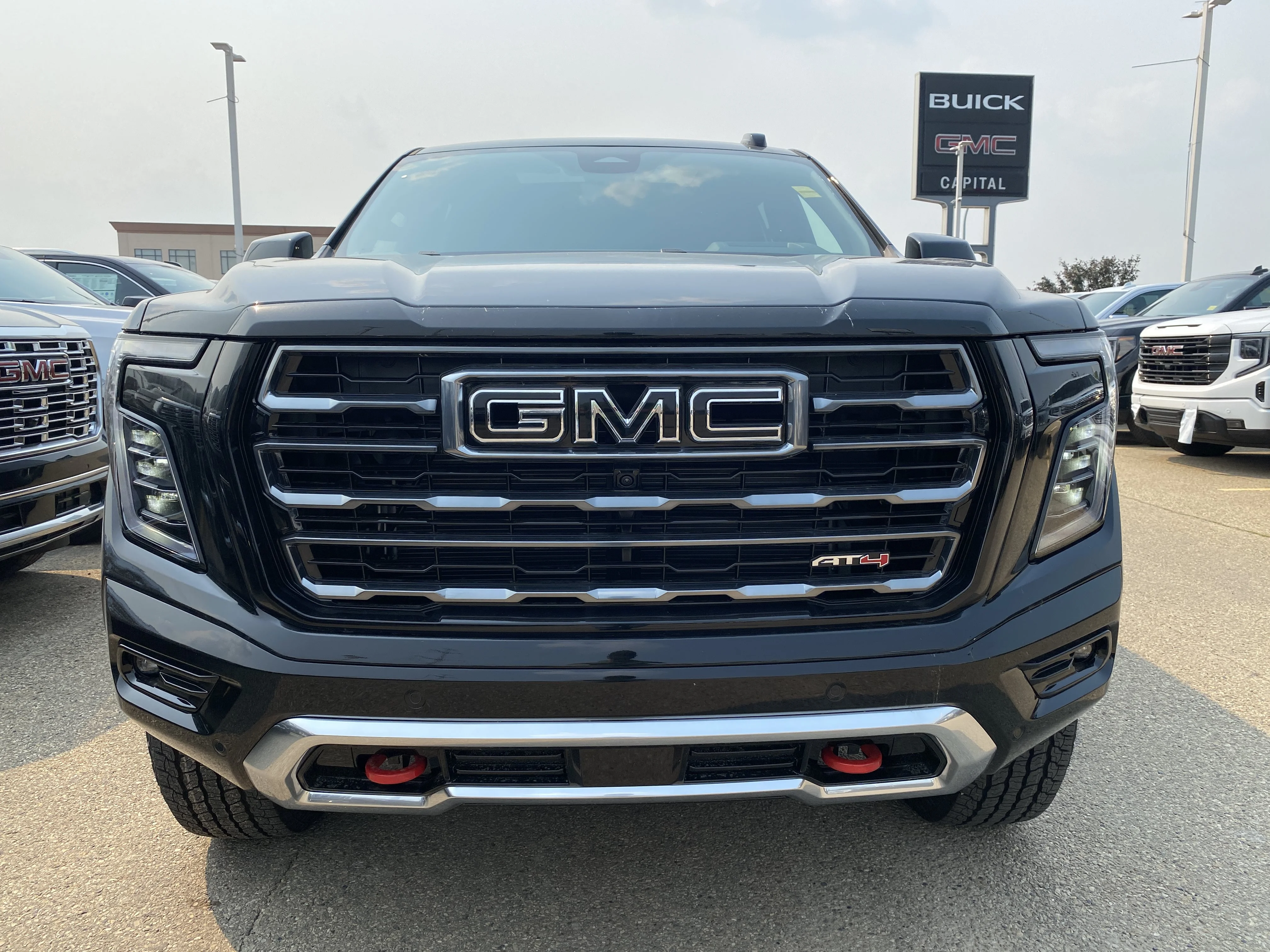 New 2026 ONYX BLACK GMC AT4 image 9