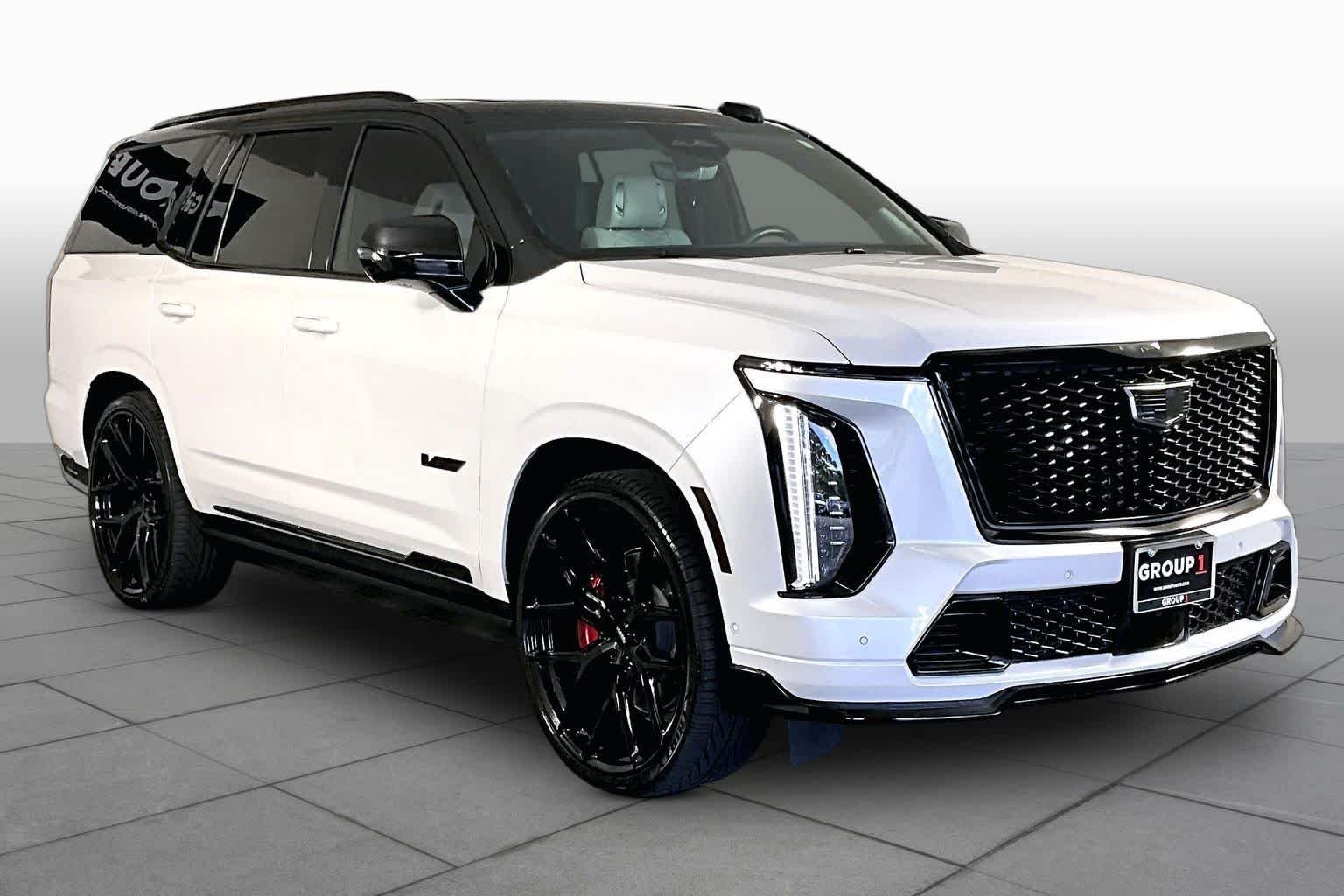 Used 2025 Crystal White Tricoat Cadillac Escalade-V image 3