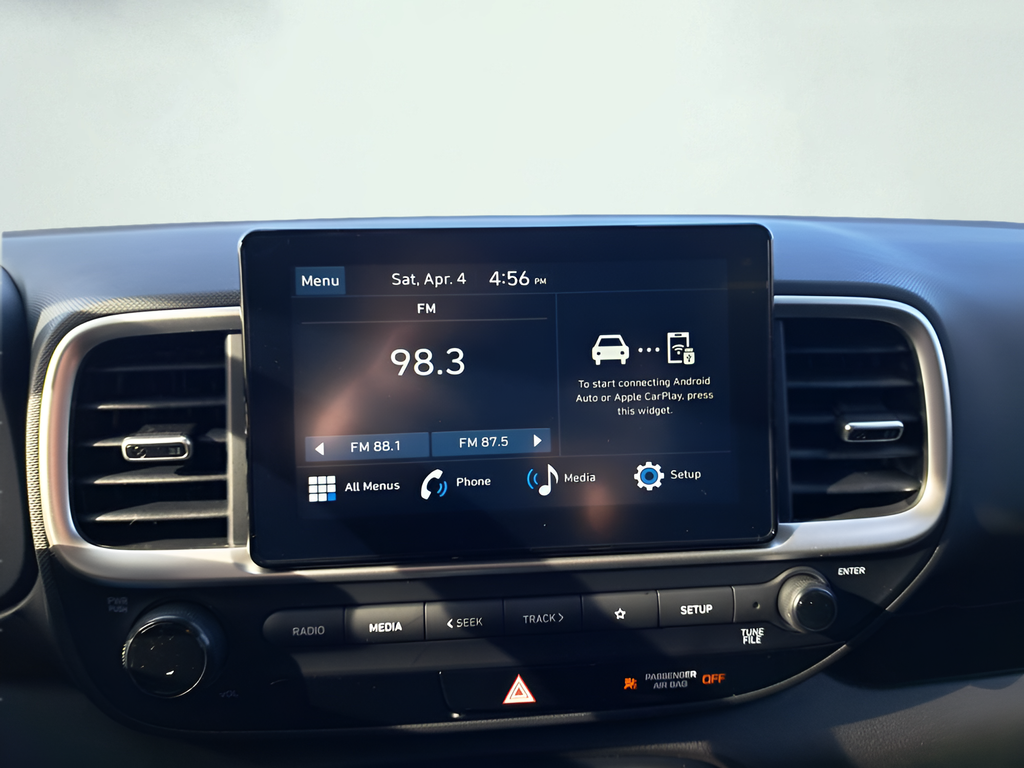 New 2026 White Hyundai SE image 23