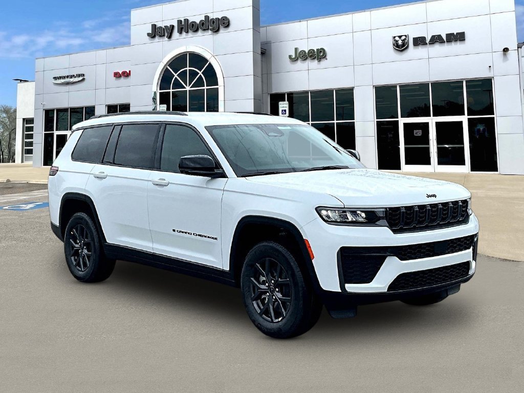 2027 Jeep Grand Cherokee L Laredo