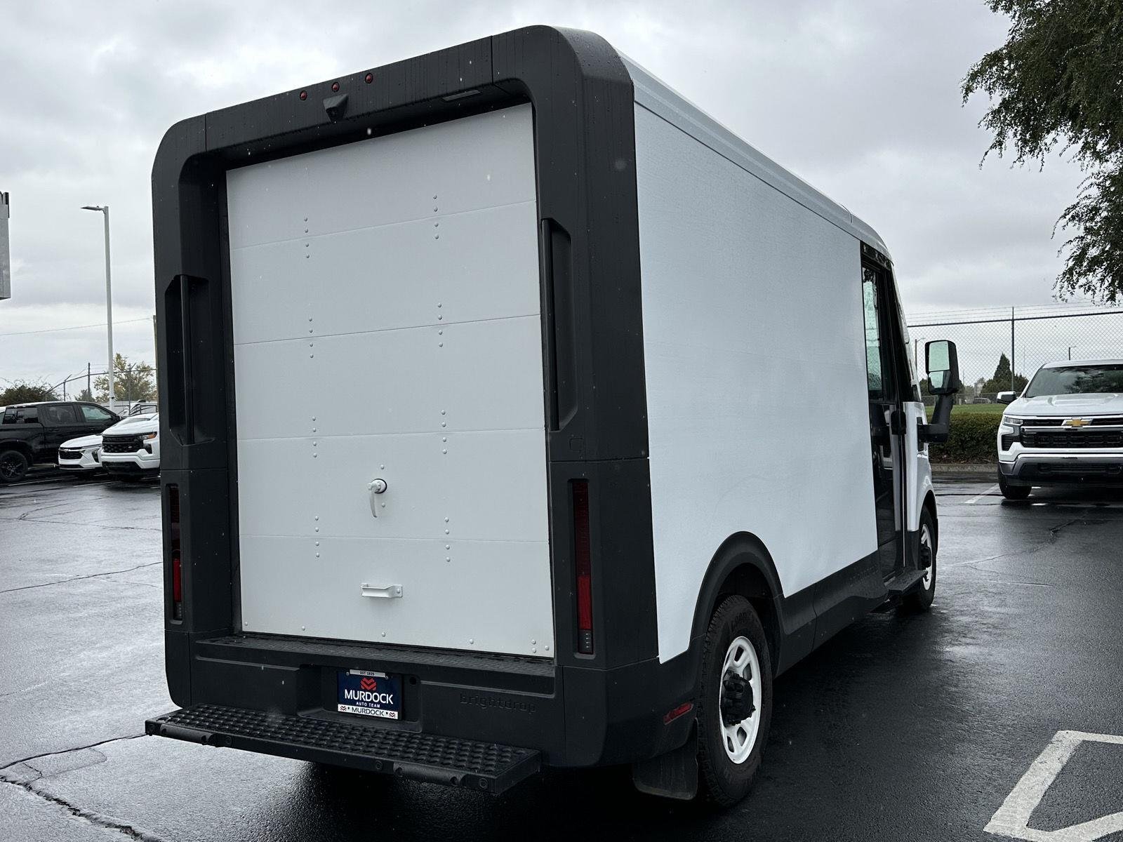 Used 2024 Chevrolet BrightDrop Zevo 400 with VIN 2G5ZJ2TY1R9102418 for sale in Woods Cross, UT