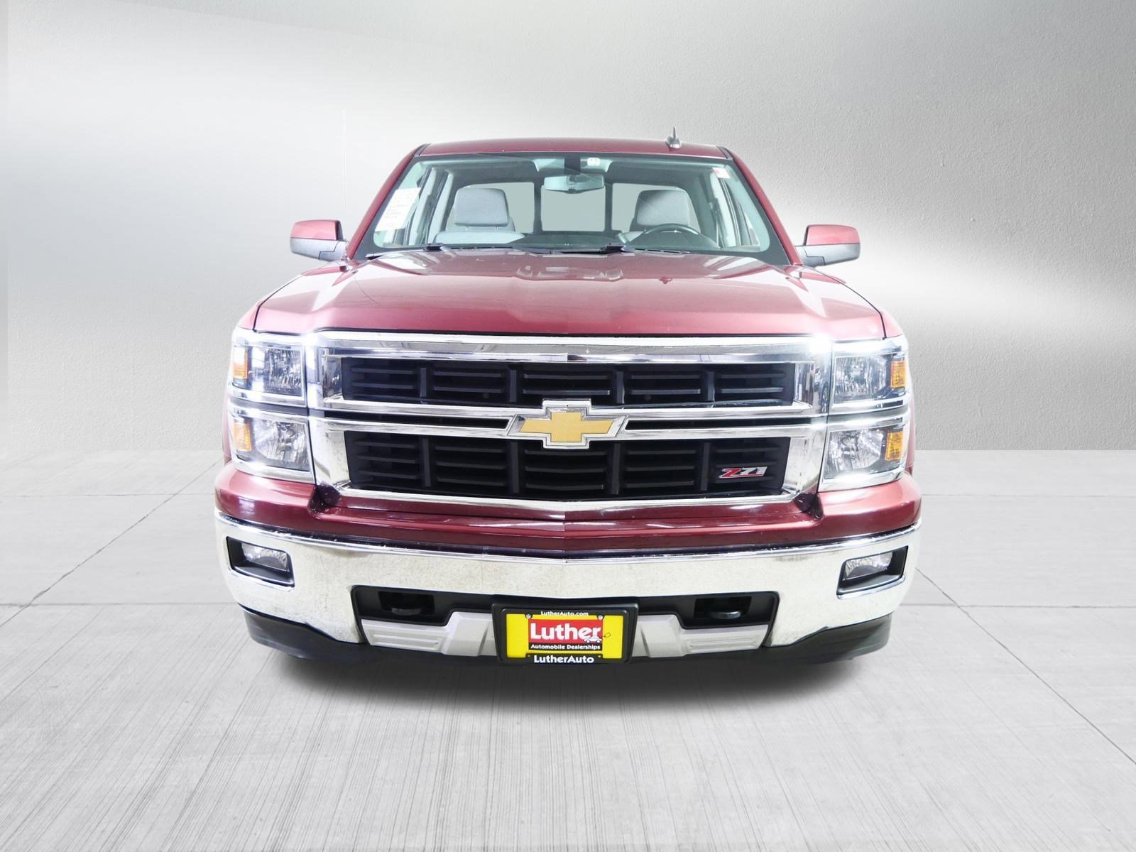Used 2015 Chevrolet Silverado 1500 LT with VIN 1GCVKREC0FZ228382 for sale in Cambridge, Minnesota