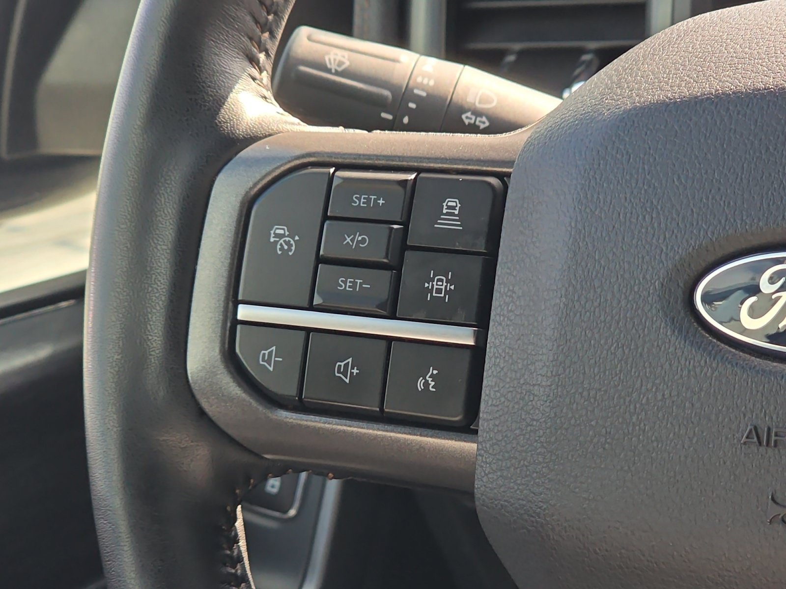 Used 2024 Blue Ford Lariat image 22
