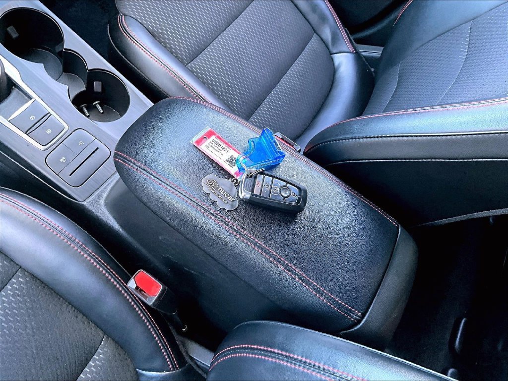 Used 2025 Vapor Blue Ford ST-Line Select image 31