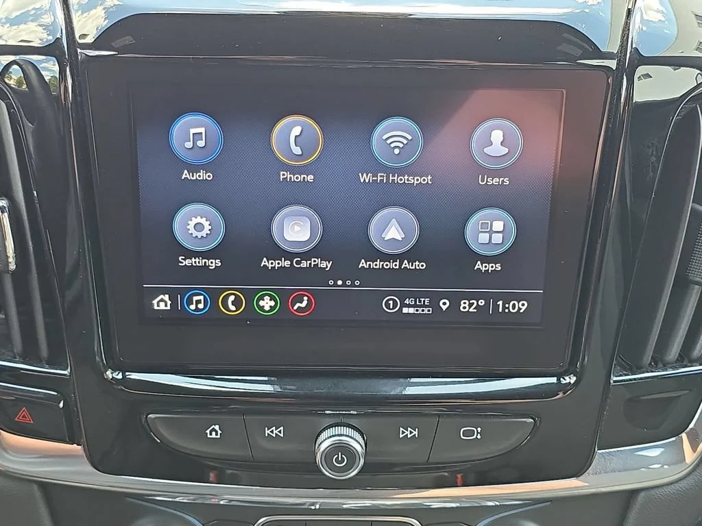 2023 Chevrolet Traverse 1LT - Photo 14