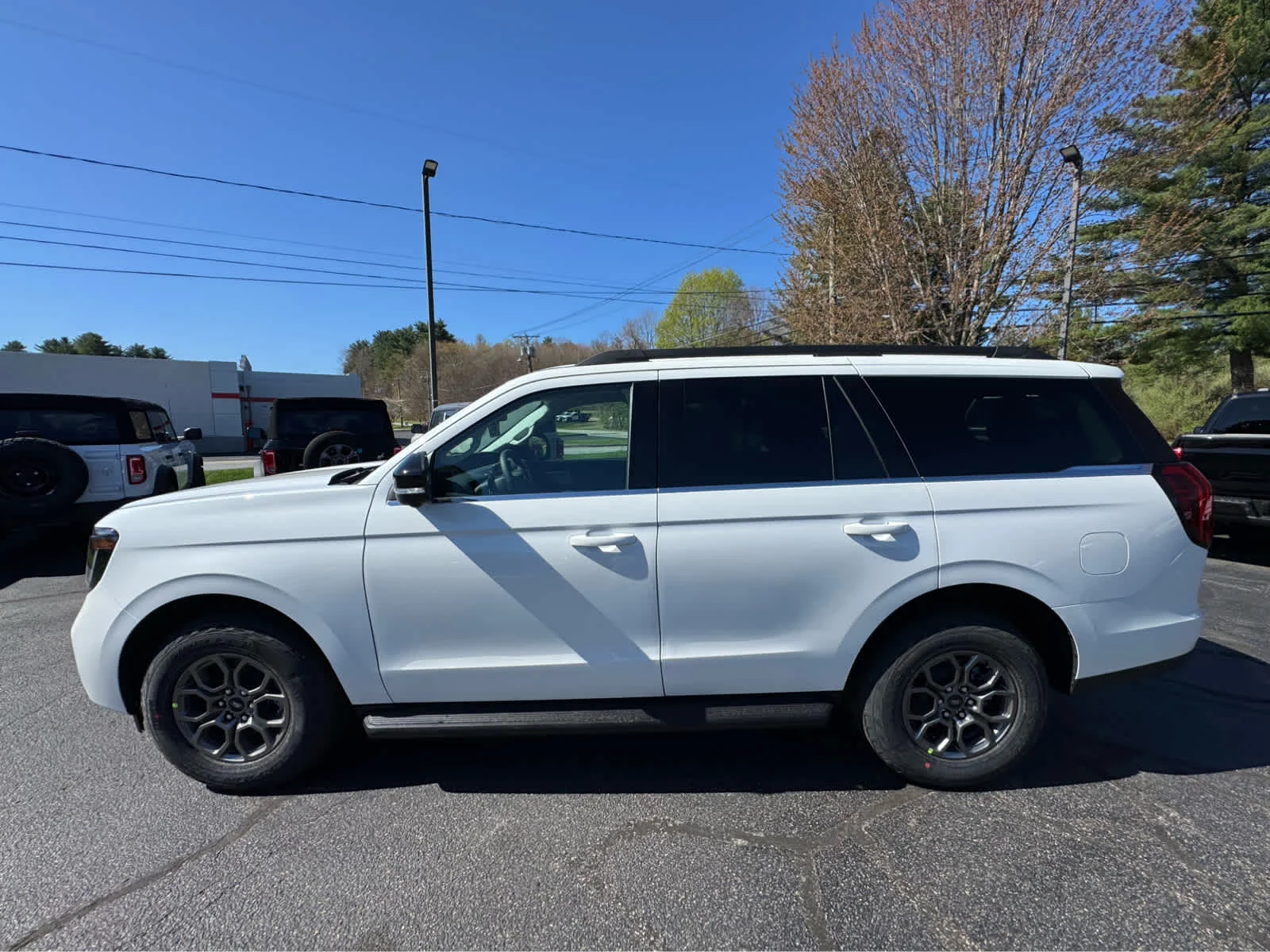 New 2026 Star White Metallic Tri-Coat Ford Active image 2