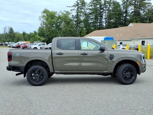 New 2026 Marsh Gray Ford XLT image 23