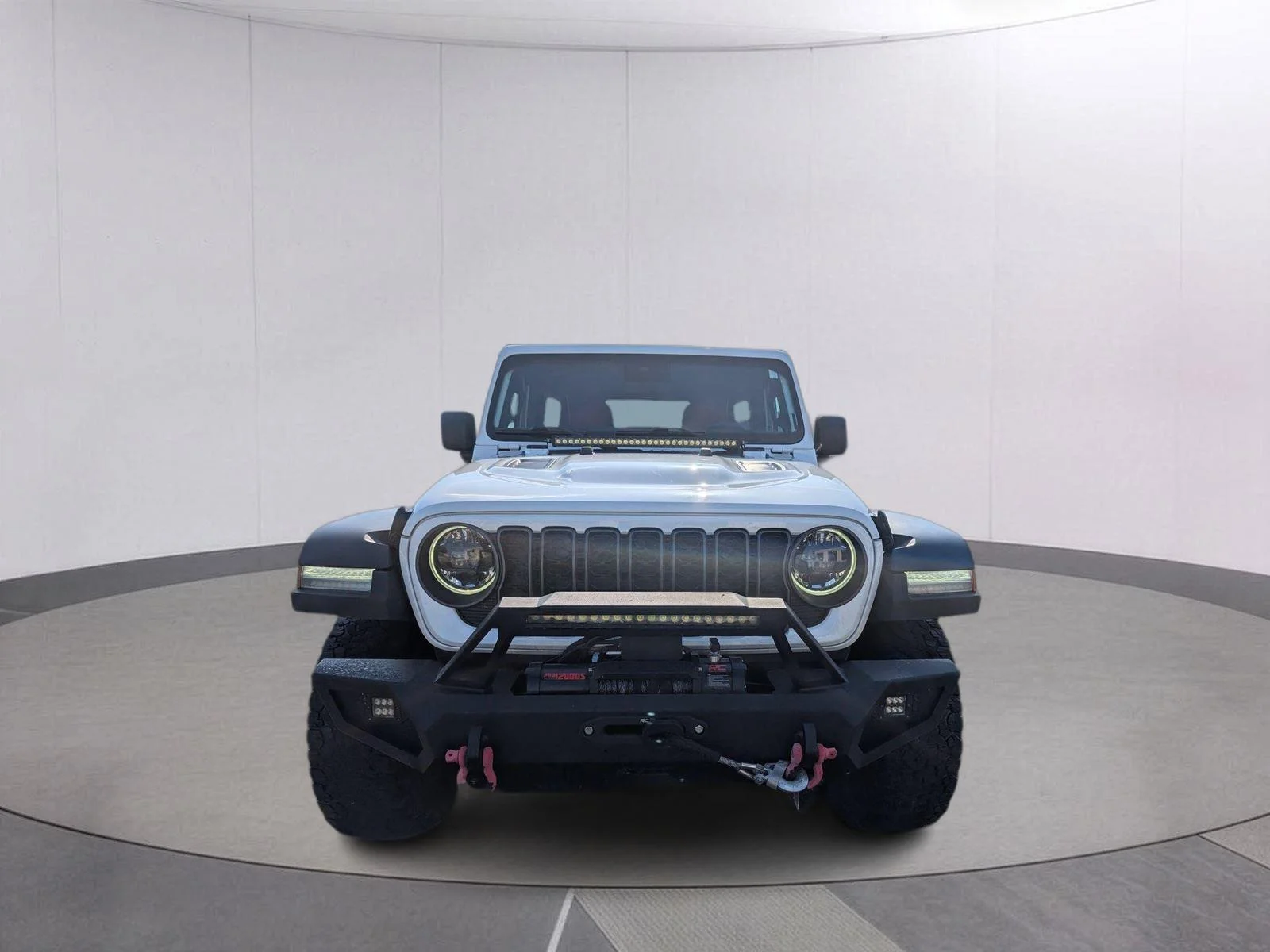 Used 2024 Bright White Clearcoat Jeep Rubicon image 8