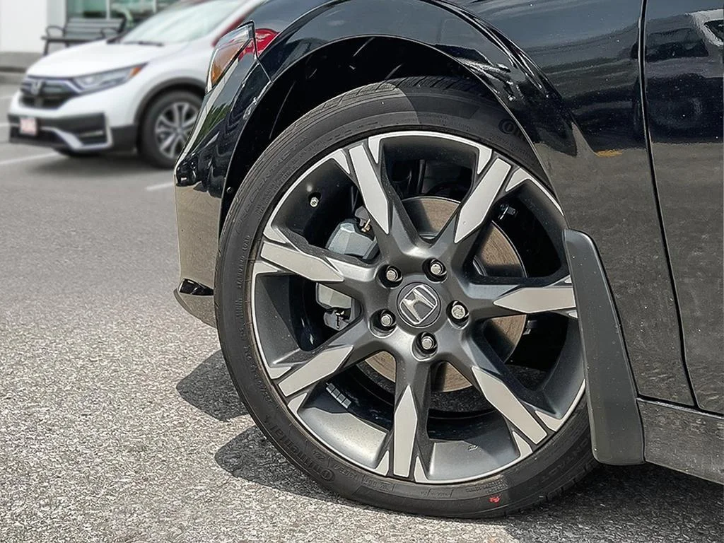 New 2026 Crystal Black Pearl Honda SPORT TOURING The Civic — fully loaded,fully effi image 7