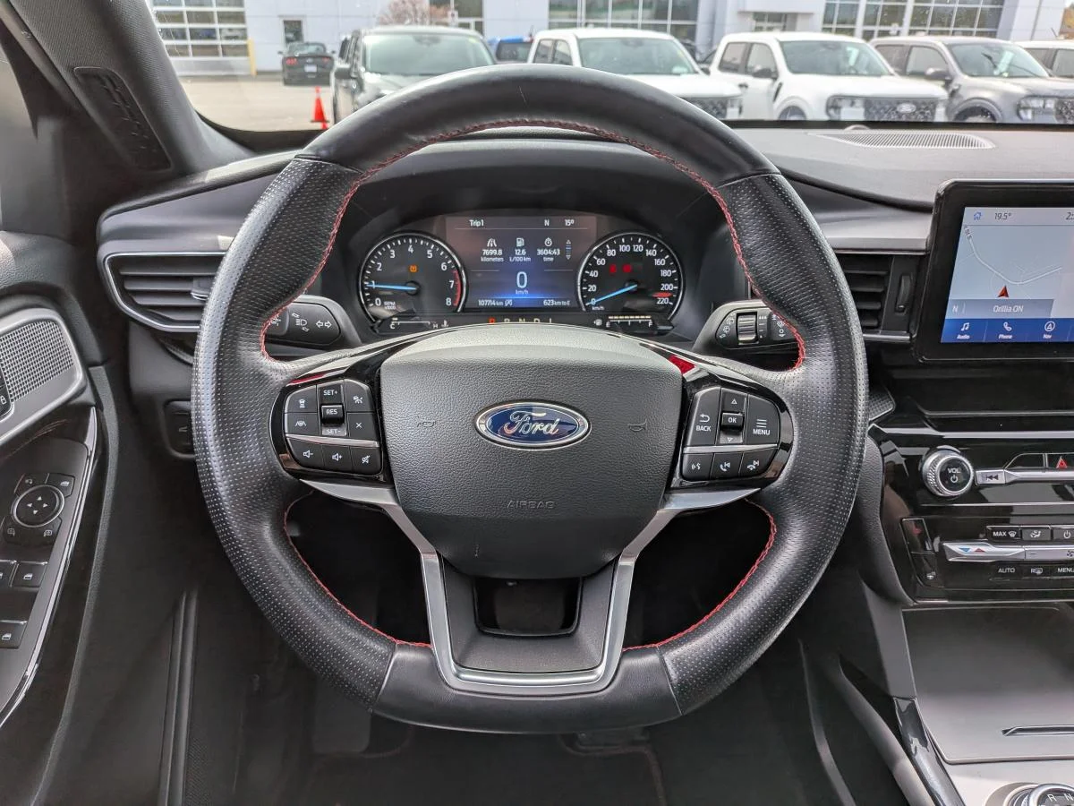 Used 2022 White Ford St-Line image 19