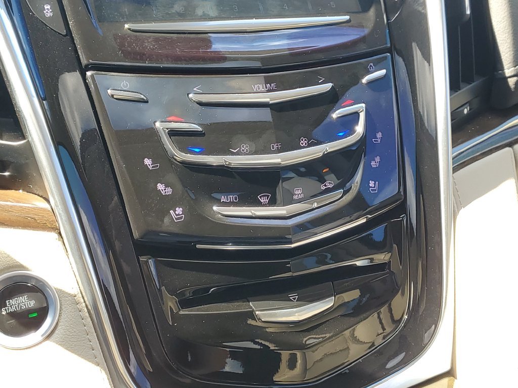 Used 2018 Crystal White Cadillac Premium Luxury image 32