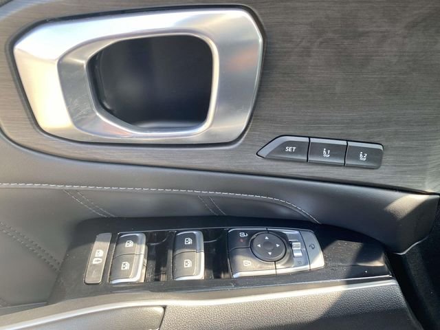 Used 2024 Black Kia X-Line SX Prestige image 14