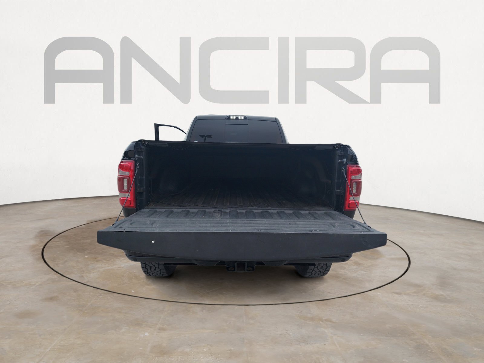 Used 2021 Diamond Black Crystal Pearlcoat Ram Laramie image 12