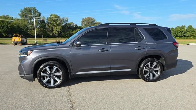Used 2023 Gray Honda Touring image 4