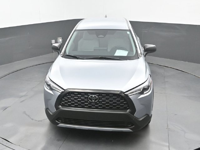 Used 2023 Sonic Silver Toyota L image 29