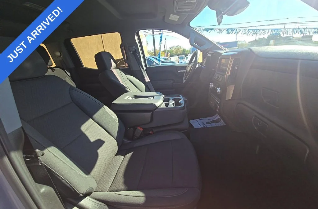 Used 2024 Gray GMC Pro image 6
