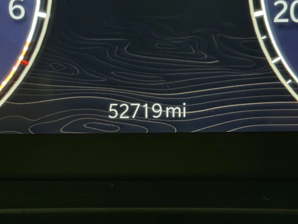 Used 2023 White Jeep Summit image 19