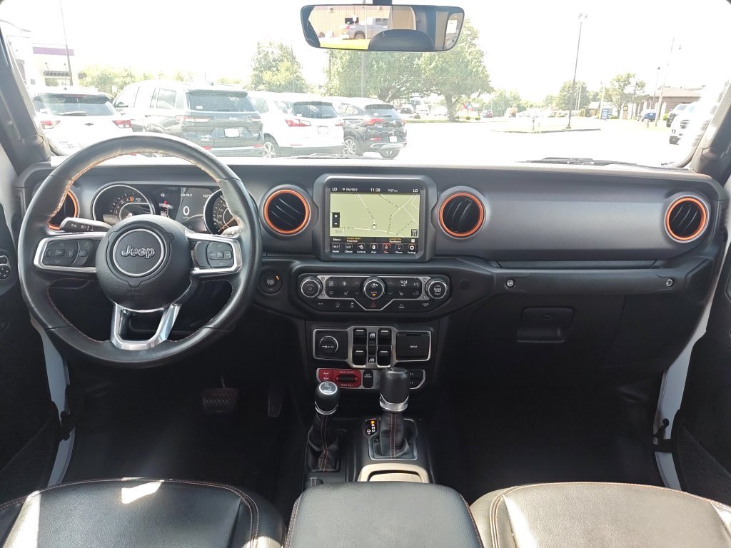 Used 2023 White Jeep Mojave image 15
