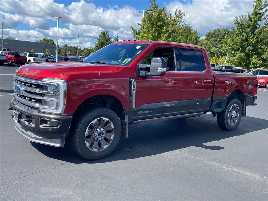 Used 2024 Rapid Red Metallic Tinted Clearcoat Ford King Ranch image 7