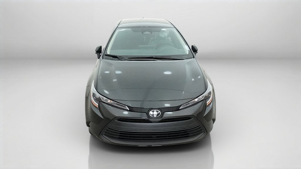 New 2027 Inked Toyota LE image 16
