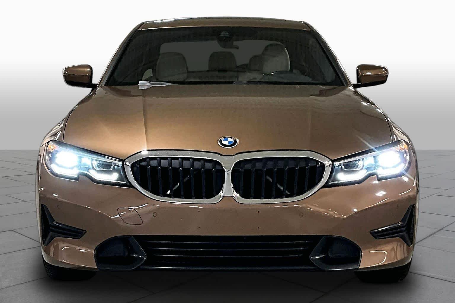 Used 2019 Vermont Bronze Metallic BMW 330i xDrive image 4
