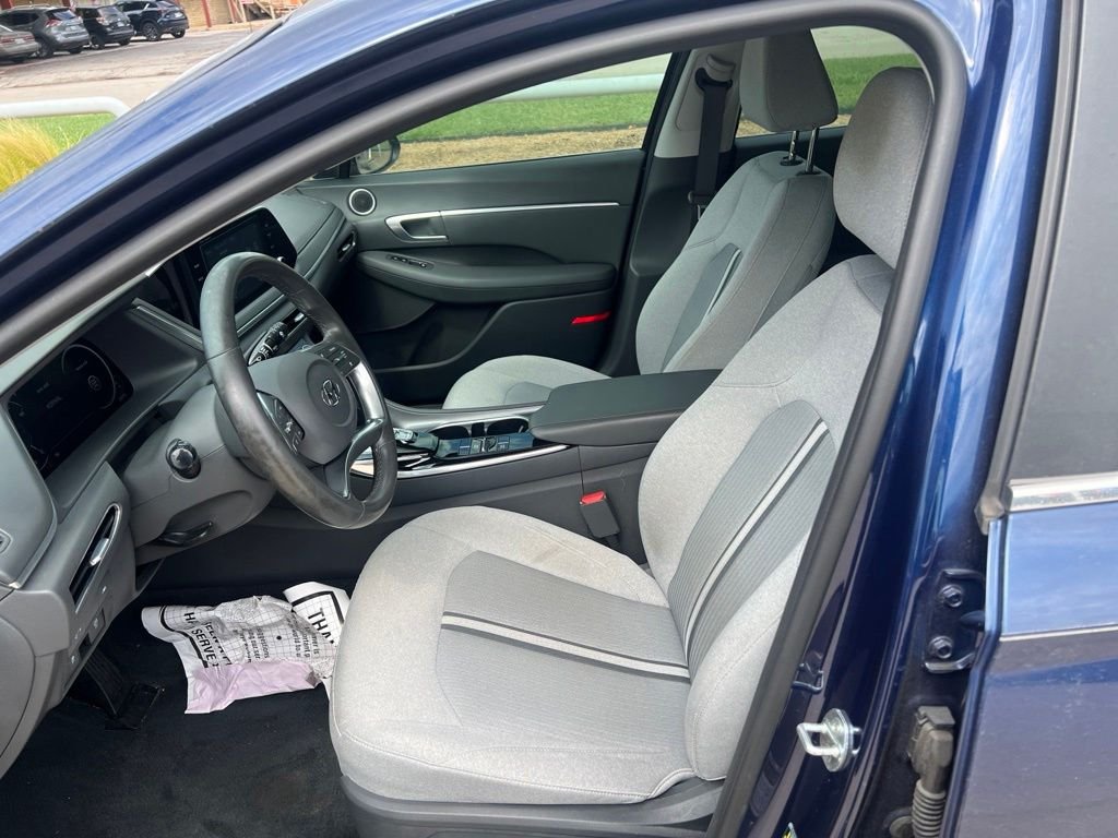 Used 2021 Blue Hyundai SEL image 5