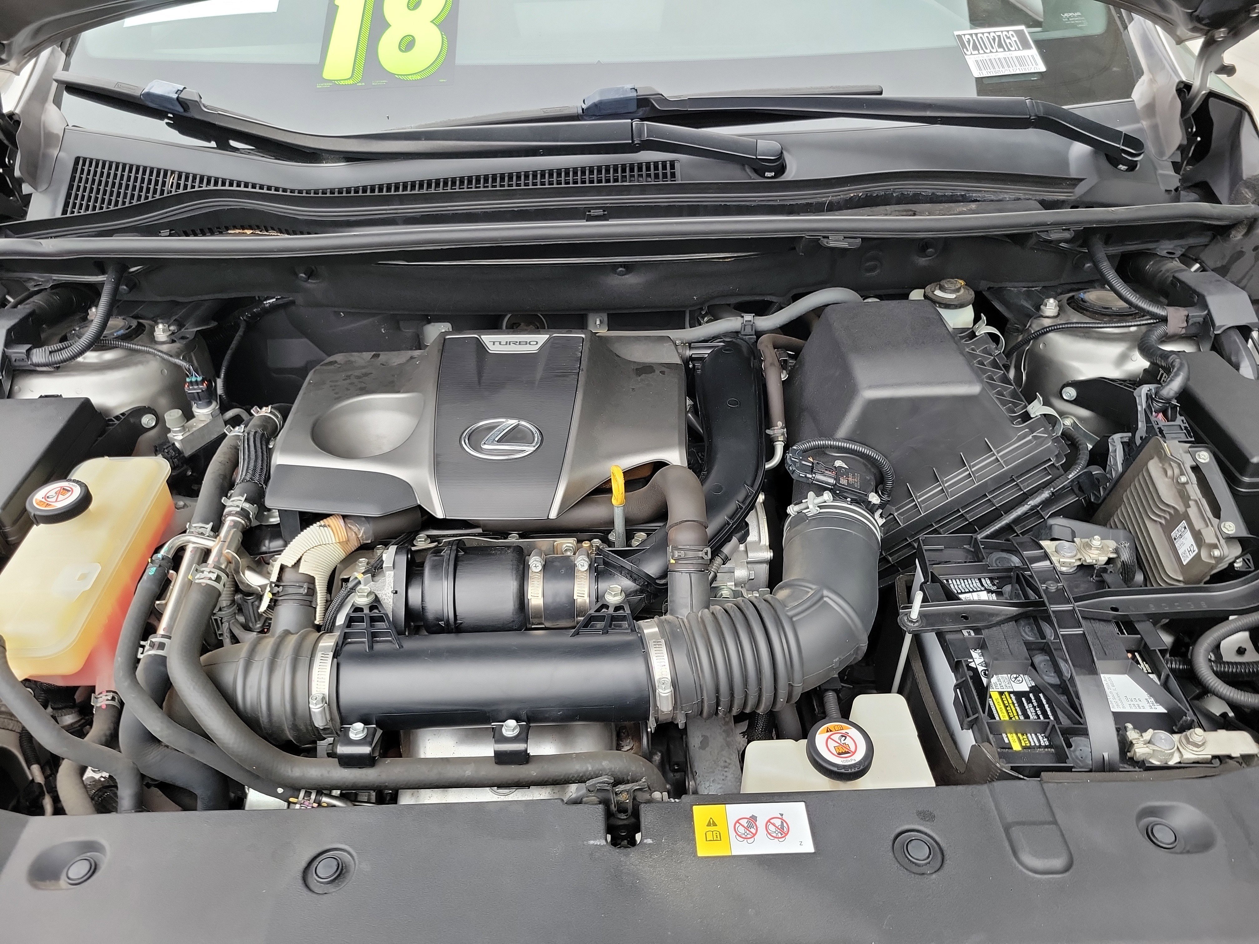Used 2018 Atomic Silver Lexus  image 28